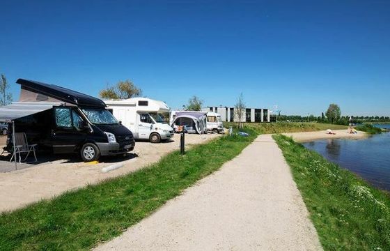 Houseboat Rolly Max 8.2
