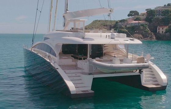 Sailing yacht Sunreef Sunreef 82 23.99m