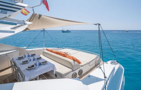 Motor yacht Canados 90 4800hp