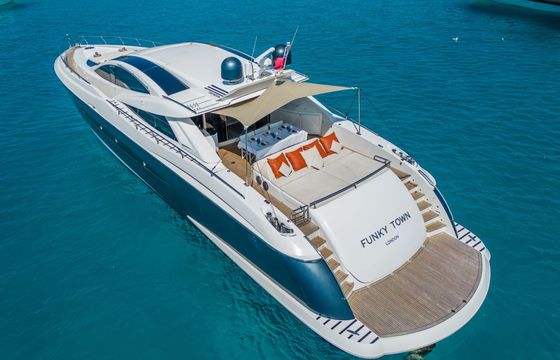Motor yacht Canados 90 4800hp