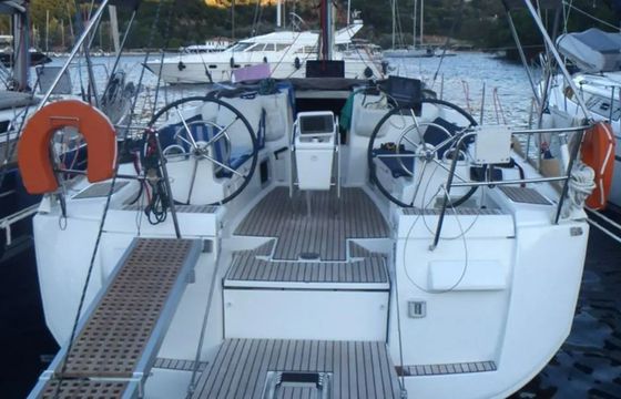Sailboat Jeanneau Sun Odyssey 409 12m