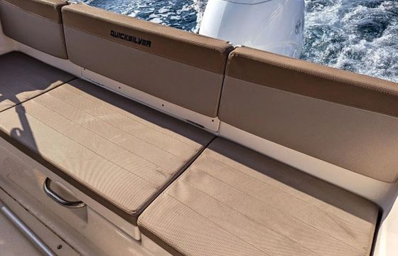 Motorboat Quicksilver Activ 555 Open 115hp
