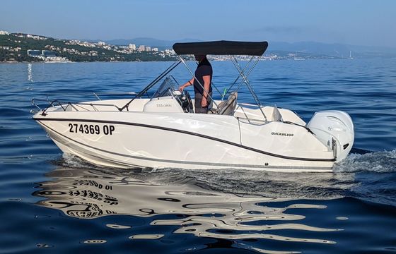 Motorboat Quicksilver Activ 555 Open 115hp