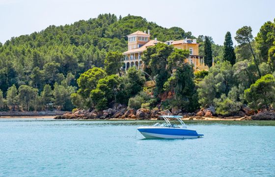Motorboat Chaparral 247 SSX