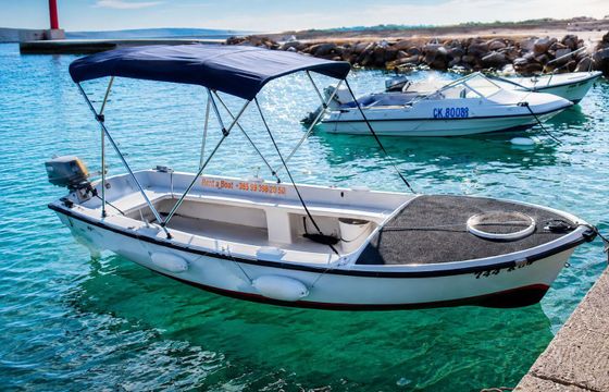 Boat without licence  Elan Pasara