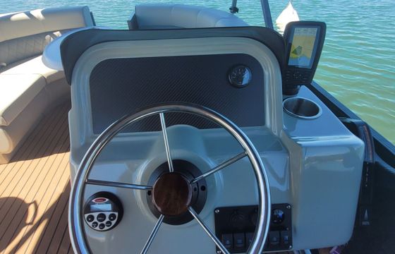 Boat without licence  SMART LINER PONTON 18 6hp