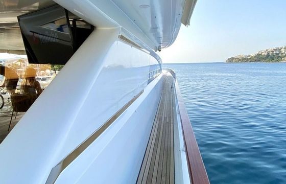 Motor yacht custom made 2012