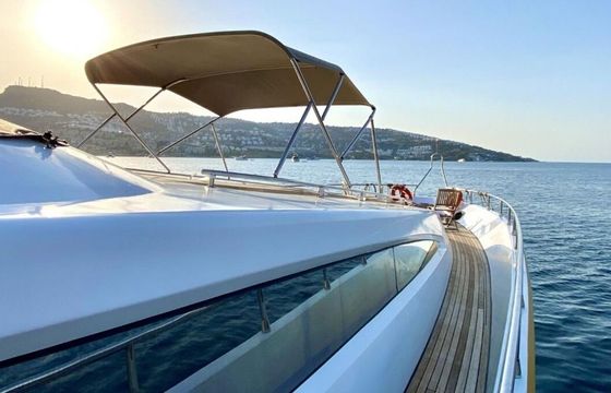 Motor yacht custom made 2012