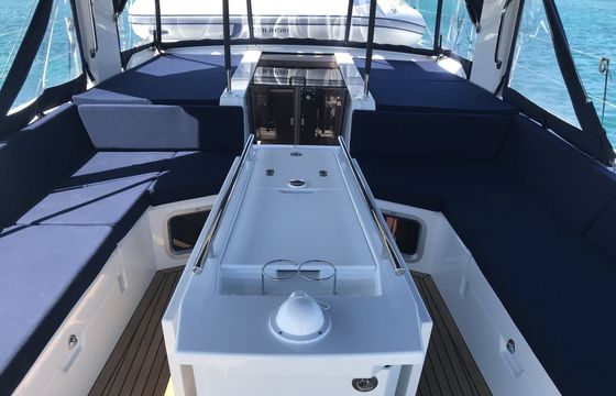 Sailboat BENETEAU OCEANIS 51.1 15.94m