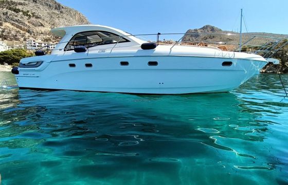 Motorboat Bavaria Bavaria 43 Sport 740hp