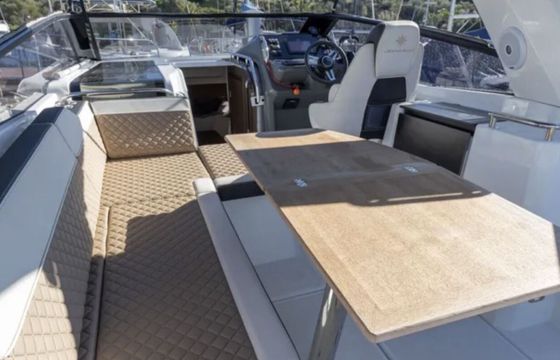 Motorboat Jeanneau Leader 30 Premium 400hp
