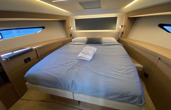 Motor yacht Prestige 520 800hp