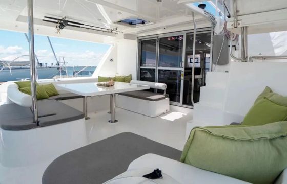 Catamaran Robertson &amp; Caine Leopard 48 14.63m