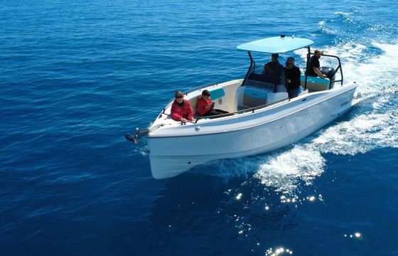 Motorboat Karel Odyssey 400hp