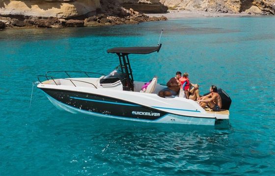 Motorboat Quicksilver 705 175hp