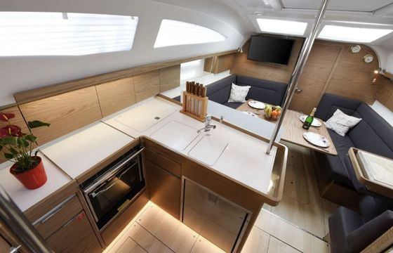 Sailboat Elan Impression 40 11m