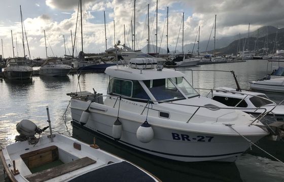 Motorboat Jeanneau Merry Fisher 705 150hp