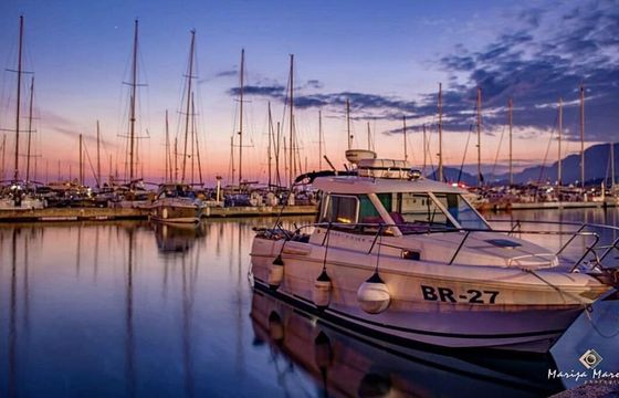 Motorboat Jeanneau Merry Fisher 705 150hp