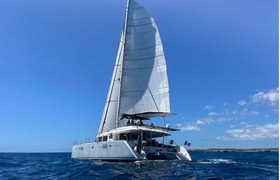 Catamaran Lagoon 560 18m