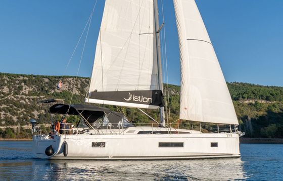 Sailboat Bénéteau Oceanis 51.1 - 5 + 1 cab. 15m