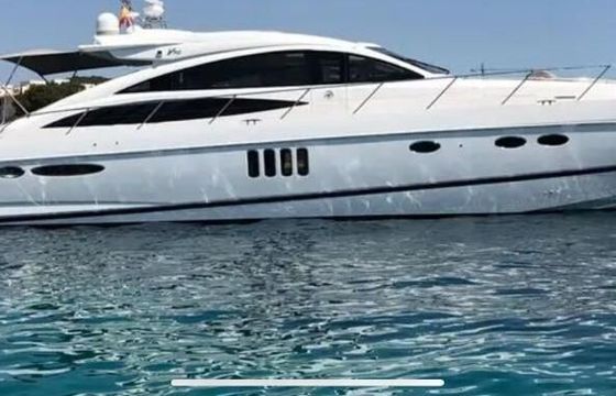 Motor yacht Princess V70 2500hp