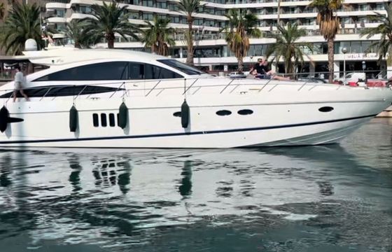Motor yacht Princess V70 2500hp