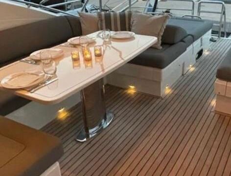 Motor yacht Princess V70 2500hp