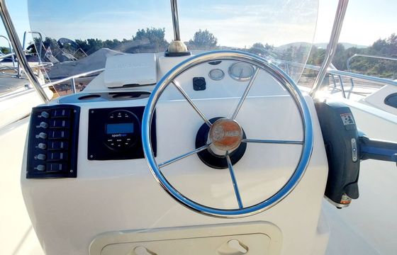 Motorboat Saver Saver 550 open