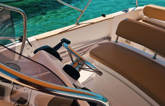 Motorboat Saver Saver 550 open