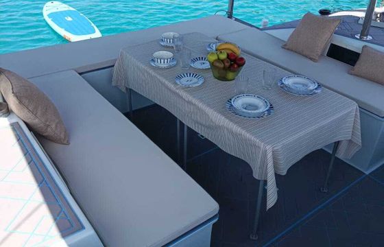 Catamaran Multicap Caraibes Punch 1200 11m