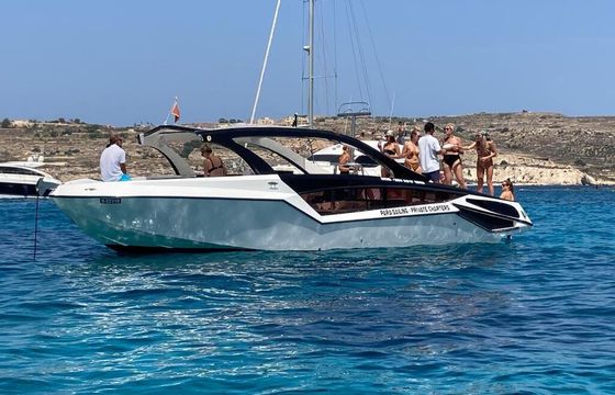 Motorboat Para 36s North or South 350hp