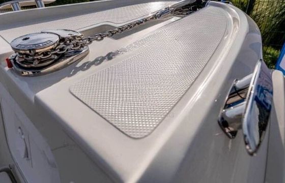 RIB BSC 70 IVORY 200hp