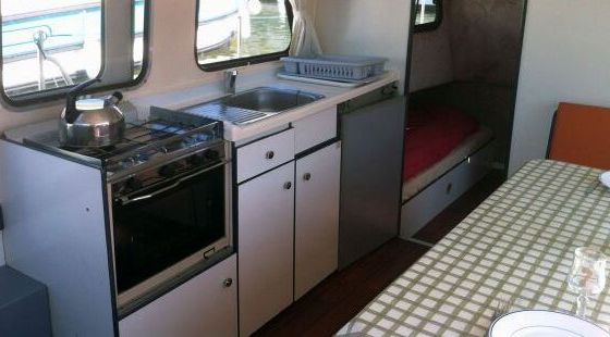 Houseboat Nicols Riviere 920