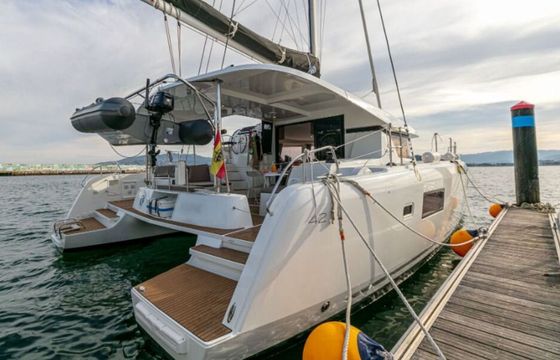 Catamaran Lagoon Lagoon 42 12.8m