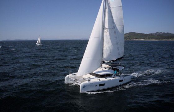 Catamaran Lagoon Lagoon 42 12.8m