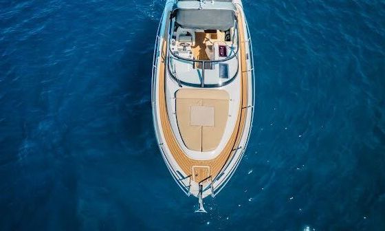 Motorboat Bavaria S29 480hp