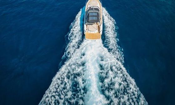 Motorboat Bavaria S29 480hp