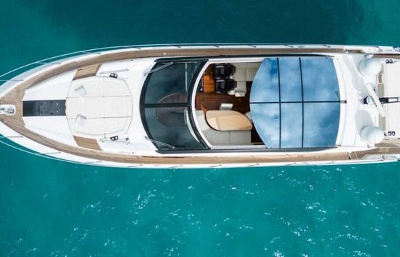 Motor yacht Sunseeker Predatory 68 1270hp
