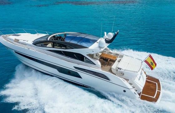 Motor yacht Sunseeker Predatory 68 1270hp