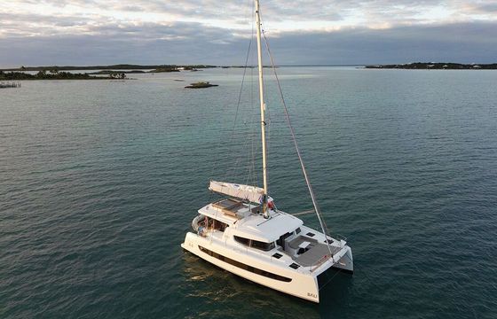 Catamaran Catana Group Bali 4.4 - 4 + 1 cab. 13.5m