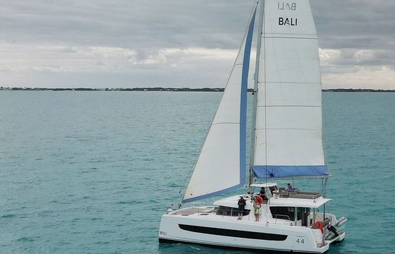 Catamaran Catana Group Bali 4.4 - 4 + 1 cab. 13.5m