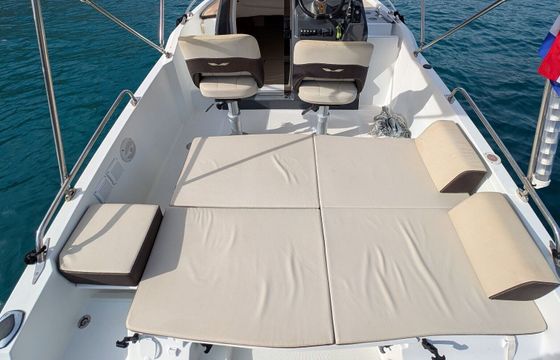 Motorboat Beneteau Flyer 5.5 SUNdeck 140hp