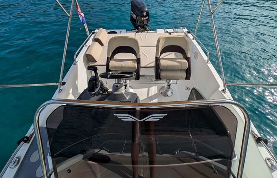 Motorboat Beneteau Flyer 5.5 SUNdeck 140hp