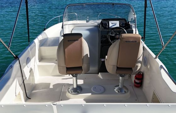 Motorboat Quicksilver Activ 605 Sundeck 150hp