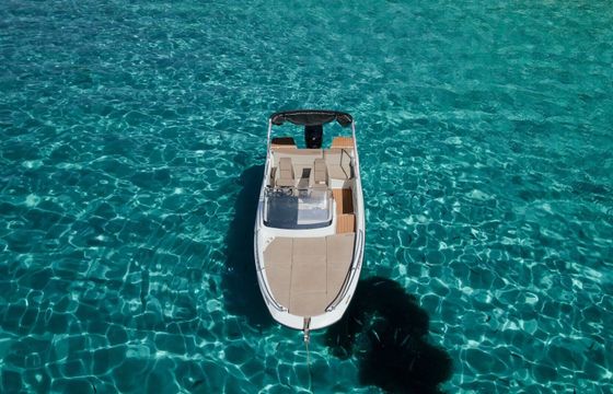 Motorboat Quicksilver Activ 605 Sundeck 150hp