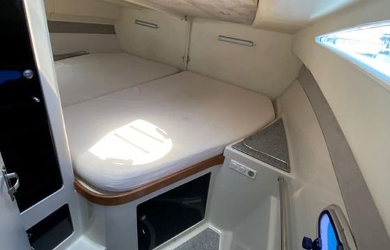 Motorboat Voyage Stealth 420 880hp