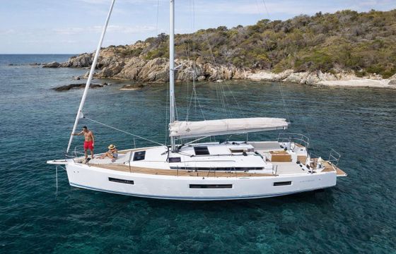 Sailboat Jeanneau Sun Odyssey 440 14m