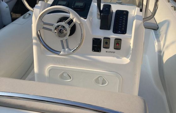 RIB Capelli Capelli Tempest 700 200hp