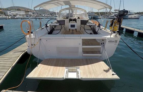 Sailboat Dufour Dufour 430 13.24m