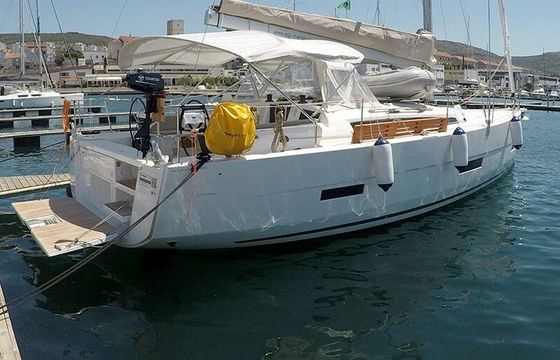Sailboat Dufour Dufour 430 13.24m